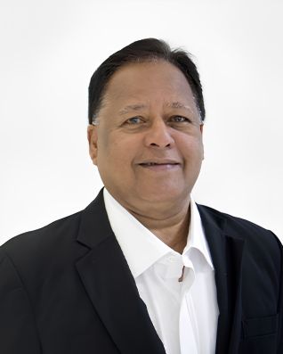 Dr. Sarath Amunugama